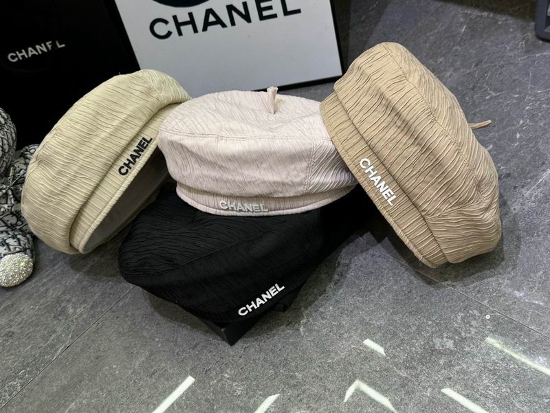 Chanel beret dx18